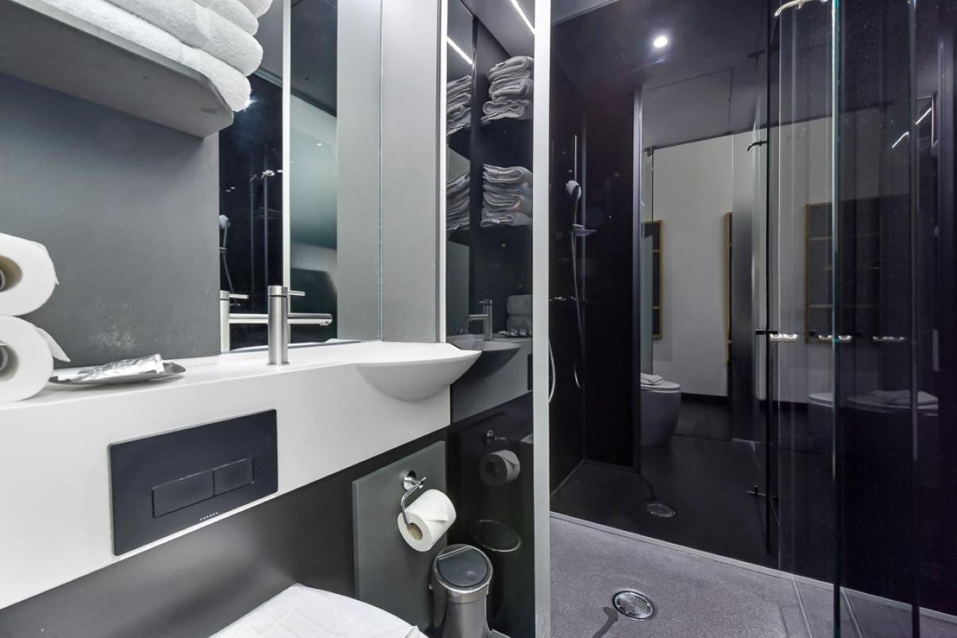 The Z Hotel Holborn Лондон Экстерьер фото